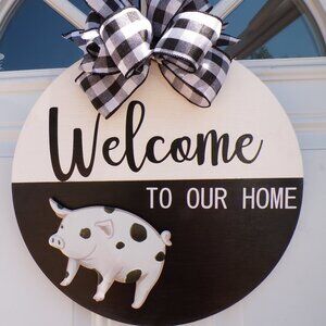 15" Country Pig Welcome Sign Door Hanger Black and White Wreath